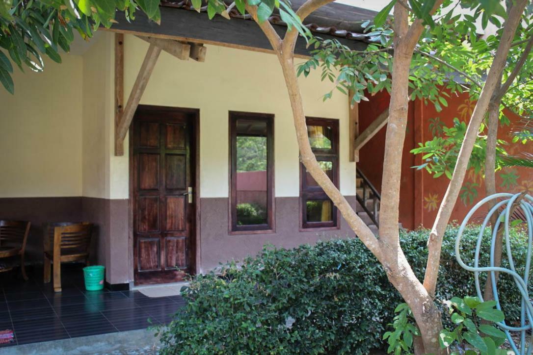 Harrys Oceanhouse 2 Pacitan Apartman Kültér fotó